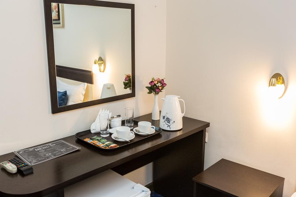 Salem Hotel On Abaya Ałma Ata Zewnętrze zdjęcie